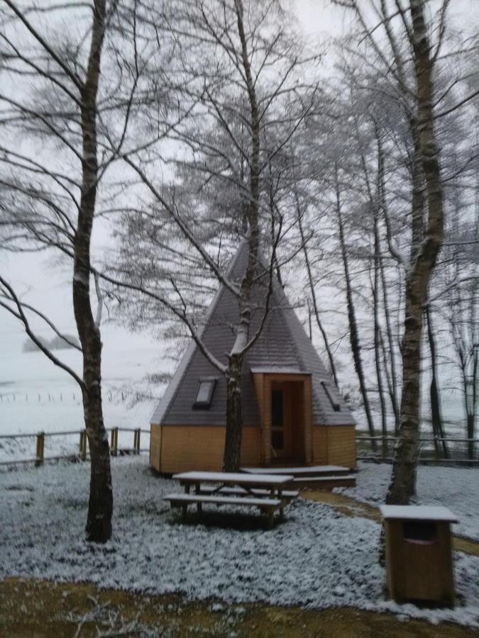 Hotel Le Petit Robinson Champvert Exterior foto